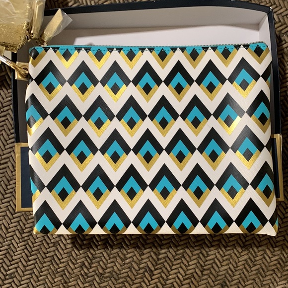 NWT Dabney Lee 3 Piece Pouch Set! - Picture 4 of 6